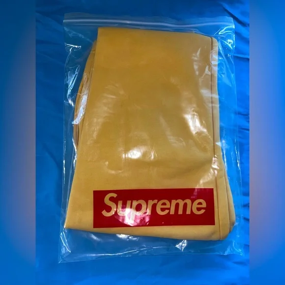 Supreme/ Champion sweatpants medium